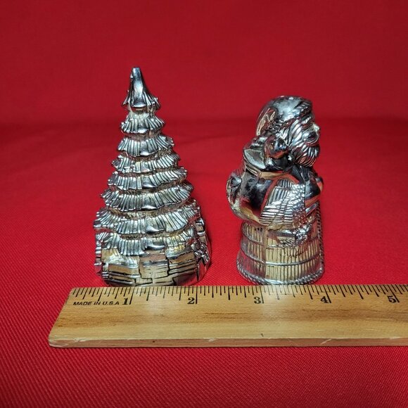 Vintage Silver Santa Claus Christmas Tree Salt and Pepper Shakers - Picture 5 of 12